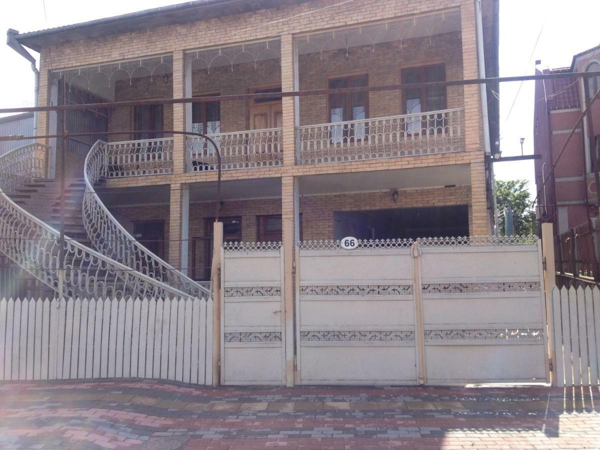 Ramazi Apartment Batumi Exterior photo